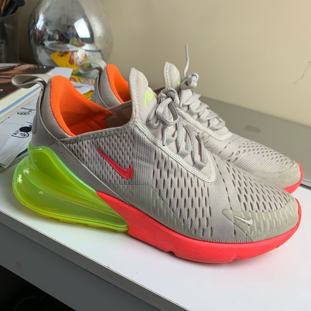 Women’s Nike Air Max 270